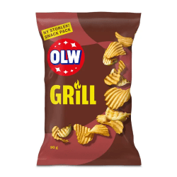 OLW Grill Chips 90g snack pack, rödbrun påse med grovräfflade chips och texten NY STORLEK på förpackningen