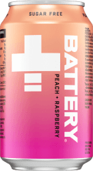 Battery Peach Raspberry Sugar Free energidryck i 33 cl burk med rosa och persikafärgad gradient och vitt plusstecken