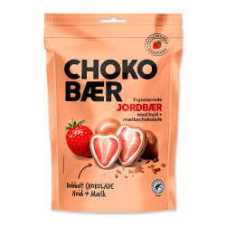 Påse med Chokobear frysetorkade jordgubbar med vit choklad och mjölkchoklad 90g på vit bakgrund