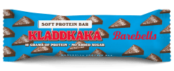 Barebells Soft Bar Kladdkaka 45g i blå förpackning med chokladmönster och texten Soft Protein Bar, 16 grams of protein, no added
