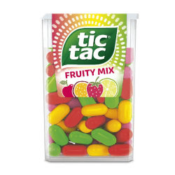 Tic Tac Fruity Mix 18g genomskinlig ask fylld med färgglada röda, gula och gröna pastiller i fruktsmak