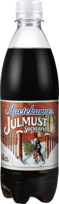 Zoom bild av Apotekarnes Julmust Sockerfri 50cl PET-flaska med klassisk etikettdesign i mörkröd och guldfärg