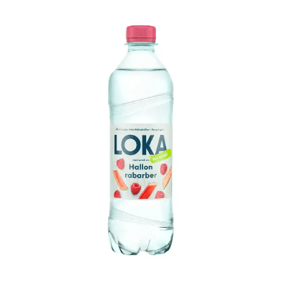 Zoom bild av Loka Hallon Rabarber 50cl plastflaska med rosa kork, etikett med hallon och rabarberbitar, Ny smak-märkning
