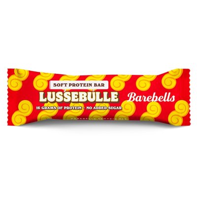 Zoom bild av Barebells Protein Bar Lussebulle 55g i röd förpackning med gula lussebullemotiv och vit logotyp