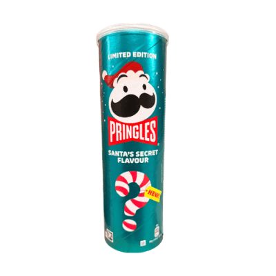 Zoom bild av Pringles Santa's Secret Flavour 165g limited edition julsnacks i turkos tub med tomtenisse-logga och polkagrisdesign