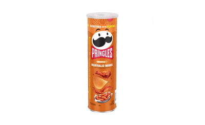 Pringles Buffalo Wings 165g – chips med kryddig smak i 19-pack.