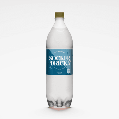 Zoom bild av Vasa Bryggeri Gammaldags Sockerdricka 1,5 liter PET-flaska med blå etikett och olivgrön kork mot vit bakgrund